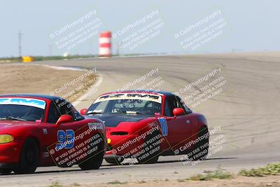 media/Apr-30-2022-CalClub SCCA (Sat) [[98b58ad398]]/Group 5/Race (Outside Grapevine)/